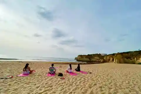 Morning Beach Yoga in Albufeira by el Sol Lifestyle