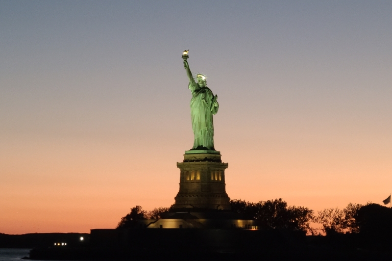 NYC: Skyline en Vrijheidsbeeld Nachtcruise