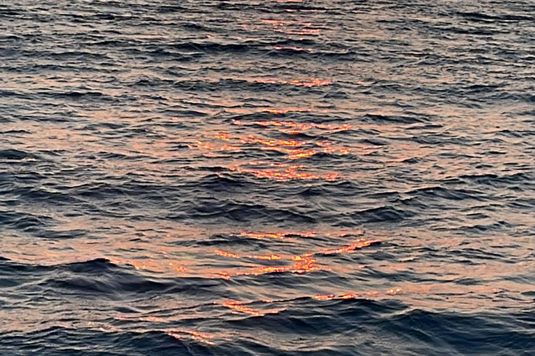 Rhodos: RIB-Kreuzfahrt bei Sonnenuntergang mit Champagner