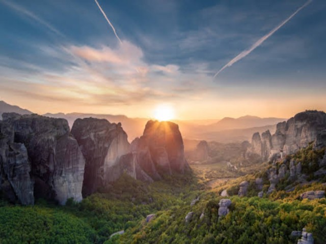 Visit Meteora Private Full Day Tour from Athens & Free Audio Tour in Meteora