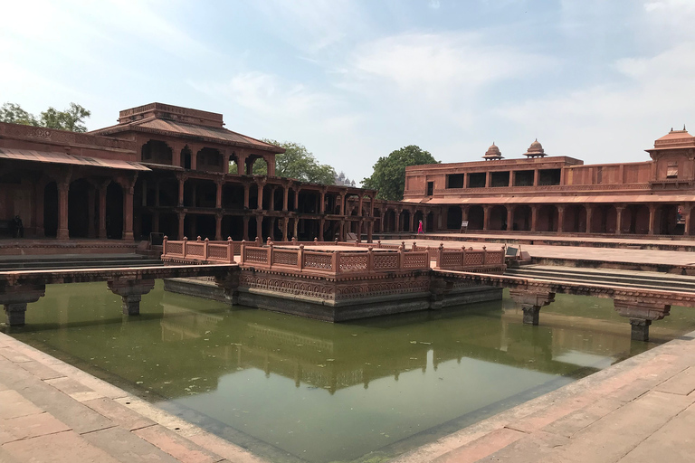 Agra: Private Taj Mahal & Agra Fort Tour mit Fatehpur SikriAlles Inklusive