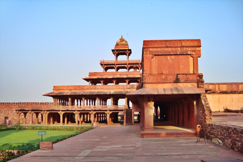 Agra: Private Taj Mahal & Agra Fort Tour mit Fatehpur SikriAlles Inklusive