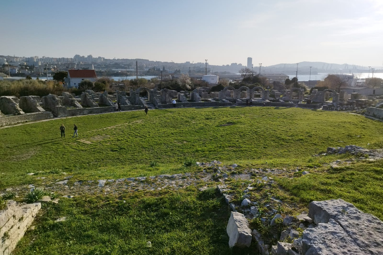 Antike Salona & mittelalterliches Trogir Tour mit lokalem HistorikerAntike Salona & mittelalterliche Trogir Geschichte Tour