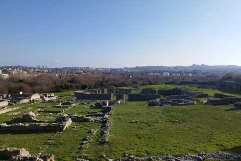 Antike Salona & mittelalterliches Trogir Tour mit lokalem HistorikerAntike Salona & mittelalterliche Trogir Geschichte Tour