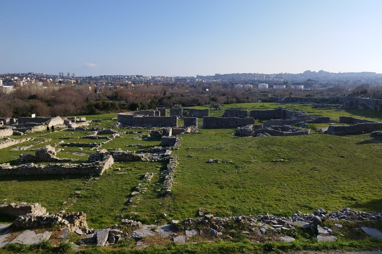 Split: Ancient Salona &amp; Medieval Trogir Historical Tour