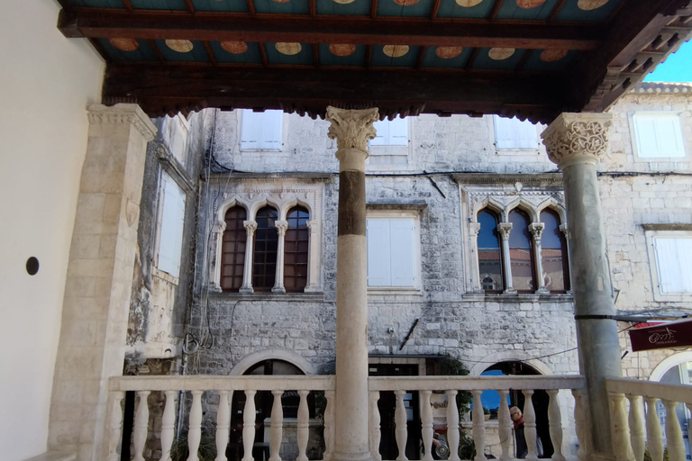 Split: Ancient Salona &amp; Medieval Trogir Historical Tour