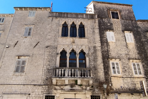 Split: Ancient Salona &amp; Medieval Trogir Historical Tour