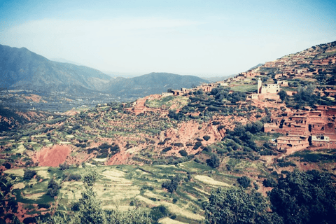 Marrakech: trekking guidato di 2 giorni alle valli di Imlil e Imnan