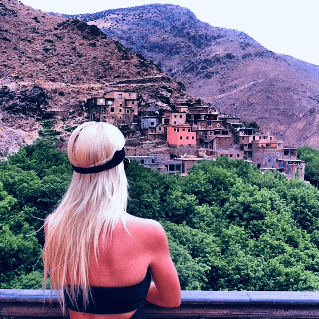 Marrakech : Randonnée guidée de 2 jours dans les vallées d'Imlil et d'Imnan - trekking