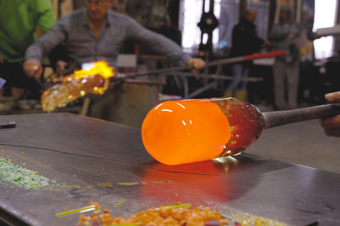 Murano: Experience Glass Blowing at Gino Mazzuccato Factory Murano: Glass Blowing Workshop at Gino Mazzuccato Factory