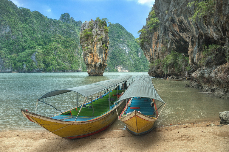 Phuket: Samed Nangshe and Phannga Bay Canoe Trip with Buffet