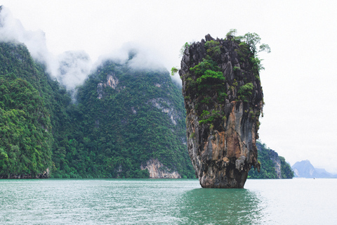 Phuket: Samed Nangshe and Phannga Bay Canoe Trip with Buffet