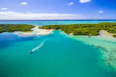 Bateau rapide pour l'Ile aux Cerfs : Journée complète avec déjeuner et transfert