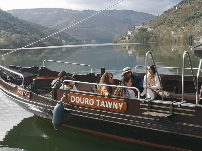 De Porto, Croisière privée Douro, 2 caves et déjeuner du Chef - Hizvo