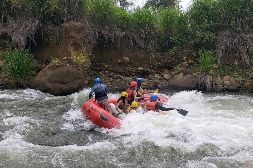 La Fortuna:Zip line,Tarzán Swing & White Water Rafting Combo | GetYourGuide