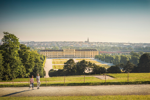 Wenen: wijnproeverij in Schloss SchönbrunnPaleis Schönbrunn: wijnproeverij in restaurant Joseph II.