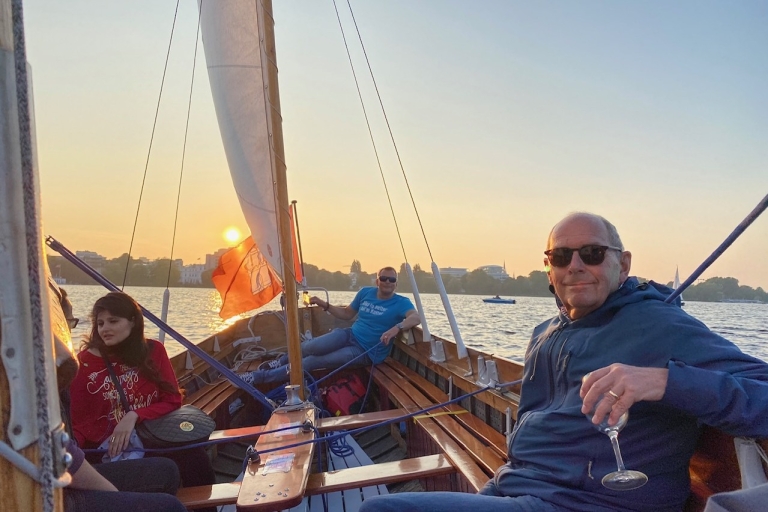 Hambourg : Croisière en voilier sur l'Alster avec coucher de soleil