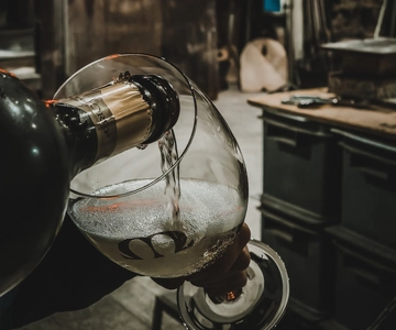 Venice: Murano Glass Factory Guided Tour with Prosecco