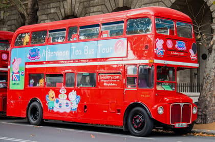 London, Peppa Pig Afternoon Tea Bus Tour with Audio Guide - Housity