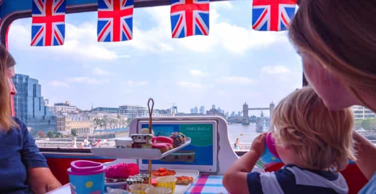 London: Peppa Pig Afternoon Tea Bus Tour With Audio Guide | GetYourGuide