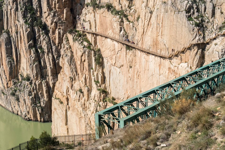 From Fuengirola: Caminito del Rey Guided Day Trip From Fuengirola