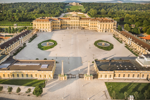 Wenen: toegangsticket Schönbrunn-paleis met lunchWenen: lunch en toegang tot Schönbrunn