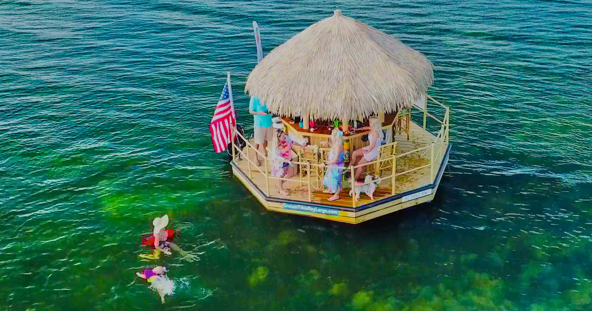 キー ラーゴ フローティング ティキ バー クルーズ GetYourGuide