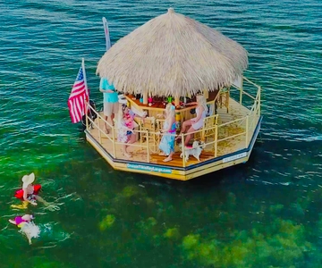 Key Largo: Cruisin' Tikis Key Largo - Day Cruise