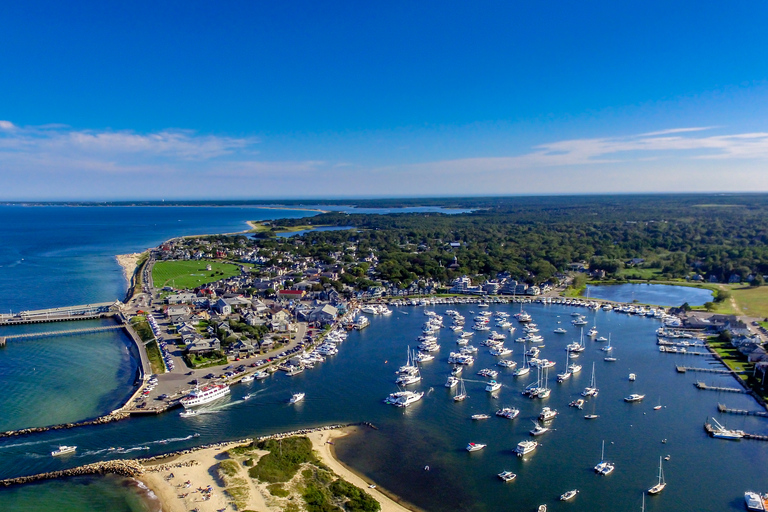 Oak Bluffs: Martha's Vineyard GPS Smartphone Audio Tour Oak Bluffs: Martha's Vineyard GPS Smartphone Audio Guide