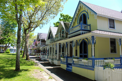 Oak Bluffs: Martha's Vineyard GPS Smartphone Audio Tour Oak Bluffs: Martha's Vineyard GPS Smartphone Audio Guide