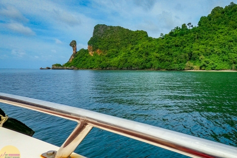 Ao Nang, Krabi: Wycieczka grupowa na 4 wyspy z lunchemŁodzią typu longtail: Wycieczka grupowa po 4 wyspach Krabi