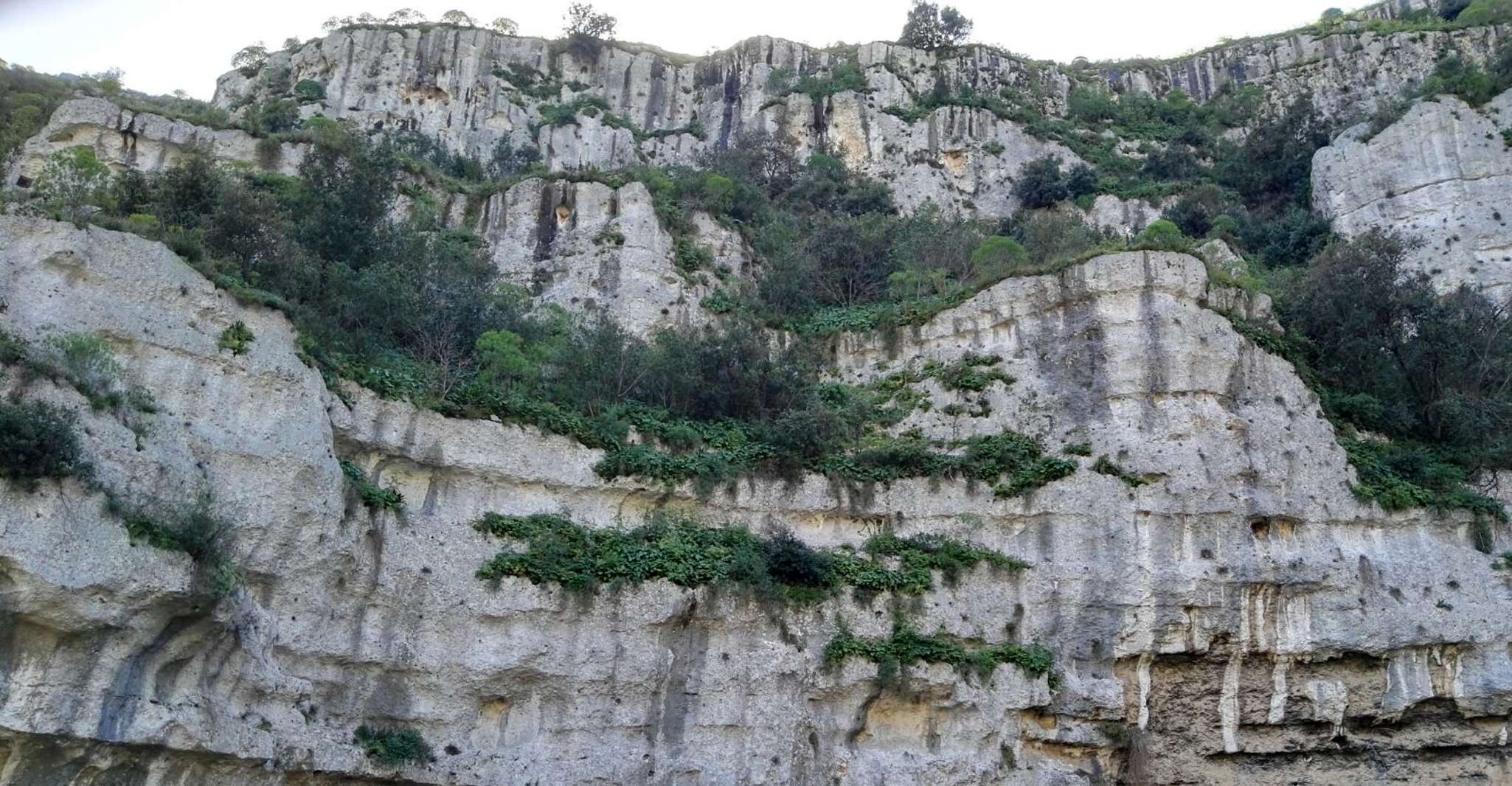 Da Catania, Pantalica e Sortino Tour Guidato - Hizvo