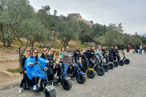 Athen: Geführte E-Scooter-Tour im Akropolis-Gebiet