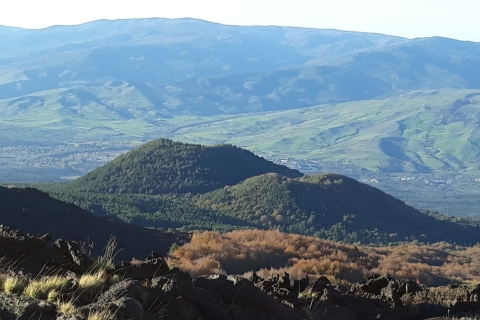 Etna: wycieczka półdniowa z przewodnikiem i wspinaczkaEtna: półdniowa wycieczka z przewodnikiem i wędrówka