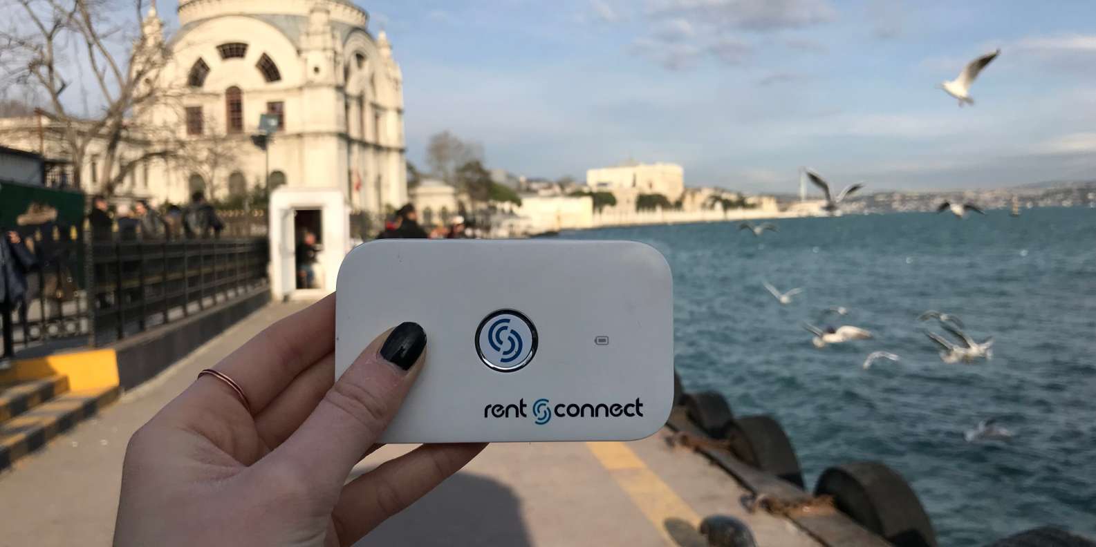 Istanbul: Unlimited Pocket Wi-Fi Rental for up to 10 devices