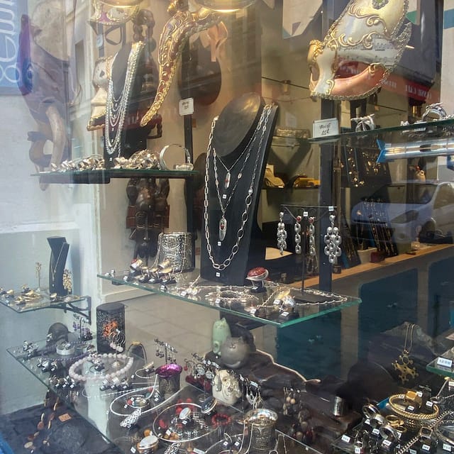 Paris Vintage butikker guidet tur GetYourGuide