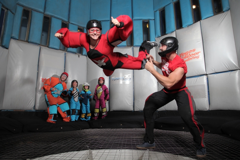 Indoor skydive – learn to fly