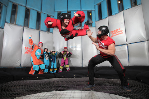 Indoor skydive – learn to fly