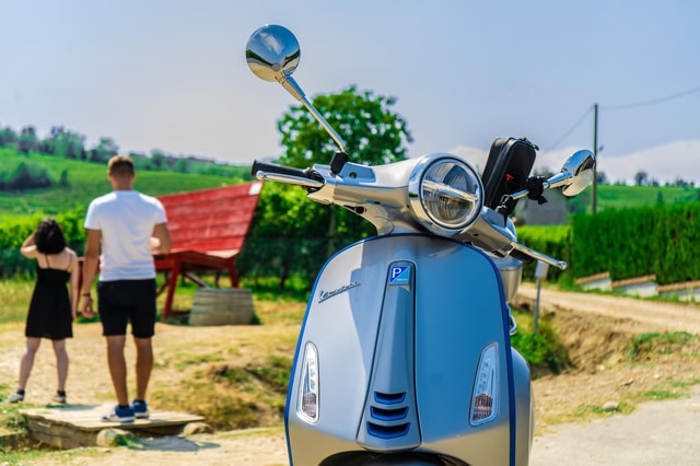 Visit Pollentia Vespa Tour to the Wine Region of Langhe in Govone