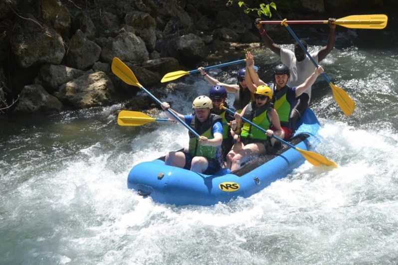 Montego Bay: Dunn's River Falls and River Rapids Adventure
