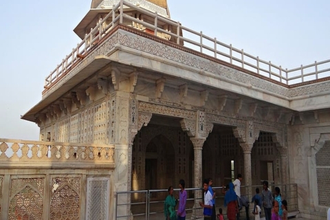 Fuerte de Agra y Bebé Taj Tour del Taj al Amanecer del Día SiguienteOpción Estándar