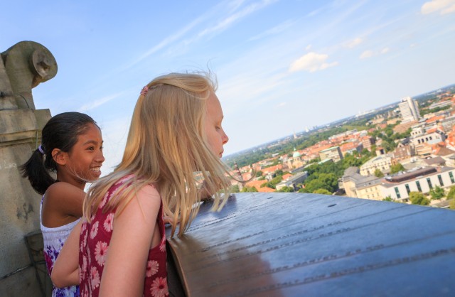 Visit Hanover Educational Children's City-Tour in Hanover