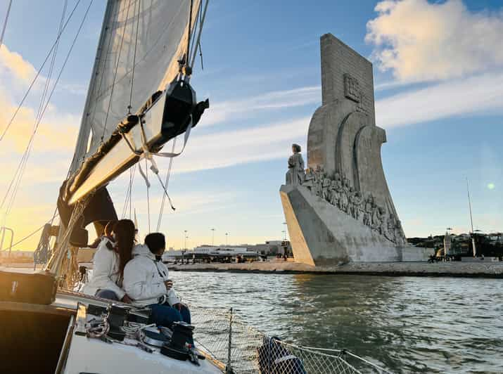 yacht tour lisbon