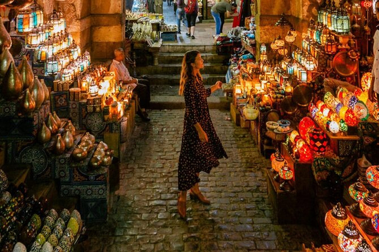 8 Días El Cairo, Alejandría y Crucero por el Nilo Máximo lujoPrivado8 Días El Cairo, Alejandría y Crucero por el Nilo en Vuelo