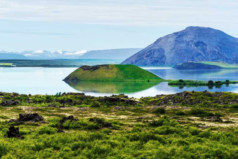 Van Akureyri: Myvatn-meer, kraters en watervaltour