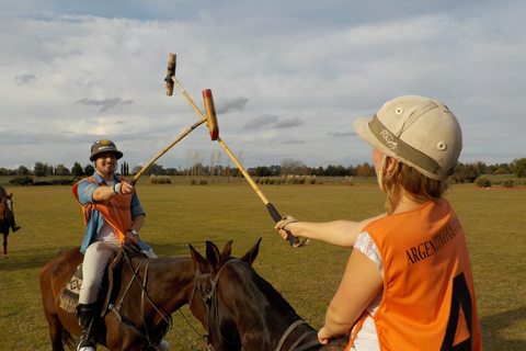 Von Buenos Aires aus: Polospiel, Lektion und BBQ-Tagesausflug