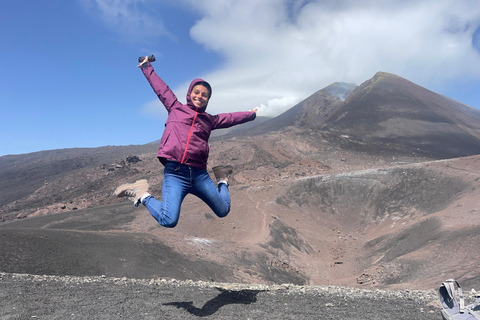 Etna : Randonnée guidée dans la région du sommet avec montée en téléphérique