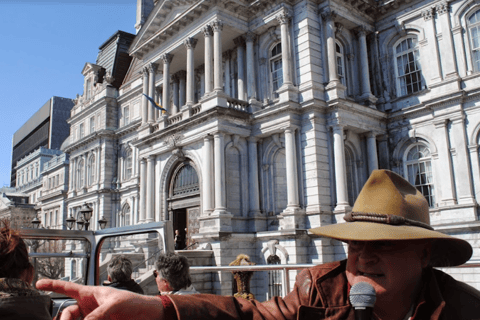 Montreal: Double-Decker Guided Bus Tour at Night