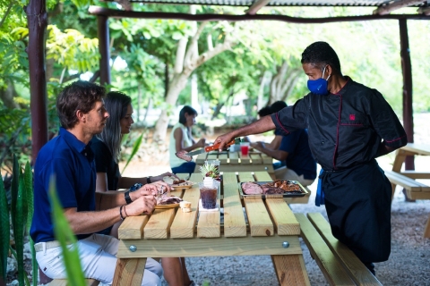 Wild On Combo: Ganztägige Bootstour mit Schwimmen in der CenoteCombo Wild On Punta Cana