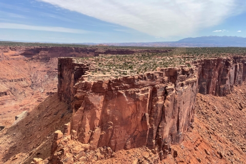 Moab: Hubschrauberflug am Rande des Canyonlands Nationalparks60-minütiger Hubschrauberflug